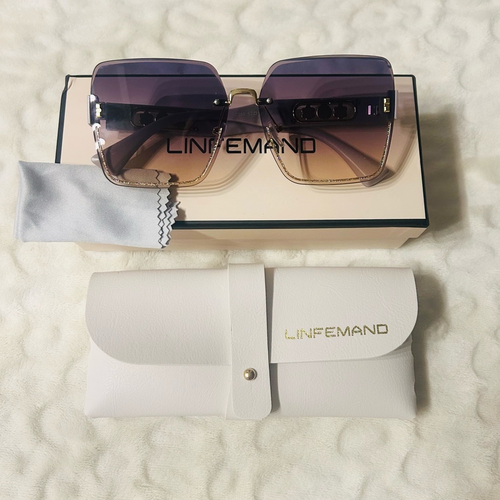 Women's Purple and Tan  Gradient Oversized Sunglasses
